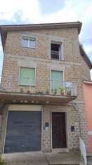 Foto Abitazione indipendente con giardino in vendita a Fabrica di Roma