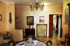 Foto Acquapendente -  Vendesi appartamento con balcone e ampio garage.