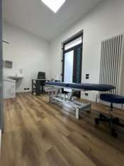 Foto Affitasi stanza di 12mq in studio professionale