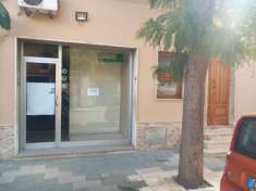 Foto Affittasi-vendesi locale suo commerciale a San Pietro Vernotico (BR)