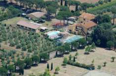 Foto Agriturismo in vendita a Cecina - 5 locali 200mq