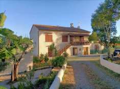 Foto Agriturismo in vendita a Roccastrada