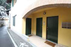 Foto AICURZIO-MONOLOCALE CON CANTINA