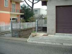 Foto ALBANO LAZIALE - PAVONA . VIA ANCONA LOCALE AUTORIMESSA GARAGE C6 P.S.1 185 MQ