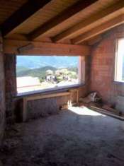 Foto Albenga entroterra, bilocale da ristrutturare con vista mare e monti