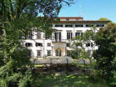 Foto Albergo in vendita a Lucca