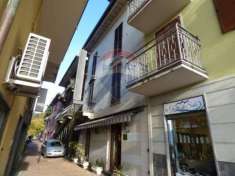 Foto Albergo in vendita a Luino - 1 locale 770mq