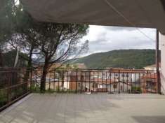 Foto Ampia abitazione con terrazza panoramica a Fiuggi