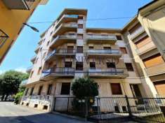 Foto AMPIO BILOCALE CON BALCONE VICINANZE PIAZZA DUOMO LIBERO SUBITO
