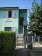Foto Appartamento - Montemarciano . Rif.: Montemarciano