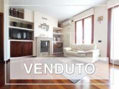 Foto Appartamento 3 locali con sottotetto a Monticello B.za
