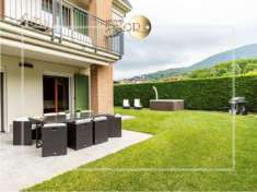 Foto Appartamento 3 locali con taverna e giardino a Dolzago