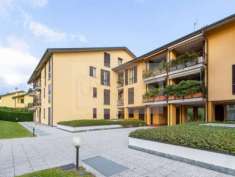 Foto Appartamento 3 locali con terrazzino a Missaglia