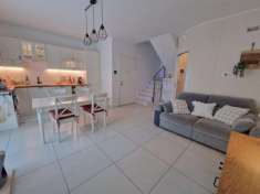Foto Appartamento 6 locali - Rif. 2416