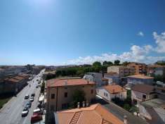 Foto Appartamento al piano quinto estremamente panoramico
