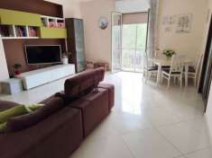 Foto Appartamento completamente ristrutturato a Borgia