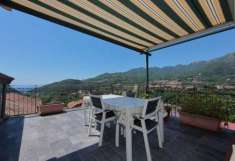 Foto APPARTAMENTO CON TERRAZZO E VISTA MARE