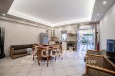 Foto Appartamento di 100 m con 2 locali in vendita a Fiumefreddo di Sicilia