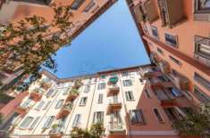 Foto Appartamento di 105 m con 2 locali in vendita a Milano