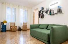 Foto Appartamento di 110 m con 4 locali in vendita a Venezia
