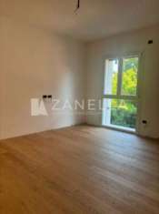 Foto Appartamento di 115 m con 4 locali in vendita a Castelfranco Veneto