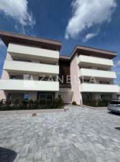 Foto Appartamento di 120 m con 4 locali e box auto in vendita a Castelfranco Veneto