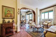 Foto Appartamento di 120 m con 4 locali in vendita a Roma [rif. DV-10698]