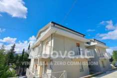 Foto Appartamento di 120 m con 5 locali e box auto in vendita a Pesaro