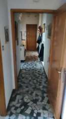 Foto Appartamento di 130 m con 5 locali e box auto in vendita a Padova