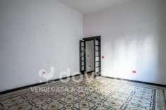 Foto Appartamento di 135 m con 3 locali in vendita a Taranto