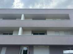 Foto Appartamento di 140 m con 4 locali e box auto in vendita a Selvazzano Dentro