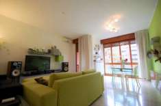Foto Appartamento di 150 m con 4 locali in vendita a Bergamo