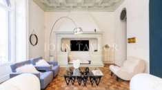 Foto Appartamento di 160 m con 5 locali in vendita a Milano