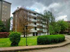 Foto Appartamento di 170 m con 4 locali e box auto in vendita a San Donato Milanese