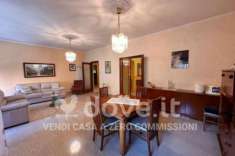 Foto Appartamento di 190 m con 4 locali in vendita a Caserta