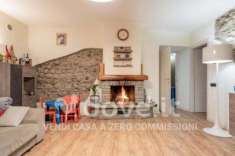 Foto Appartamento di 210 m con 5 locali e posto auto in vendita a Alzate Brianza