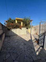 Foto APPARTAMENTO di 3 vani e di 80 mq (MESSINA) rif. 2Vs17890