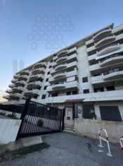 Foto APPARTAMENTO di 3 vani e di 85 mq (MESSINA) rif. 2VS17432