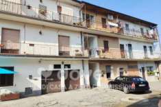 Foto Appartamento di 35 m con 2 locali e posto auto in vendita a Gazzada Schianno