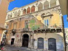Foto Appartamento di 380mq in Via Arpi  a Foggia