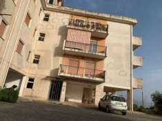 Foto APPARTAMENTO di 4 vani e di 115 mq (MESSINA) rif. 2VS16854