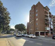 Foto APPARTAMENTO di 4 vani e di 70 mq (PRATO - Via Francesco Ferrucci 280) rif. prato195