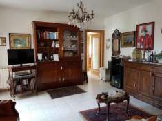 Foto APPARTAMENTO di 4 vani e di 90 mq (MASSA - MARINA DI MASSA) rif. A384