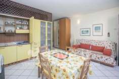 Foto Appartamento di 55 m con 2 locali e box auto in vendita a Arenzano [rif. DV-7792-3]