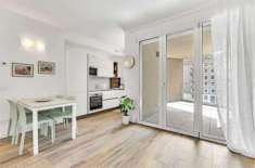 Foto Appartamento di 60 m con 2 locali in affitto a Milano