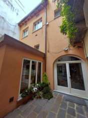 Foto APPARTAMENTO di 7 vani e di 183 mq (COMO) rif. CENTRO STORICO APPARTAMENTO