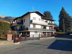 Foto Appartamento di 75 m con 3 locali e box auto in vendita a Parre