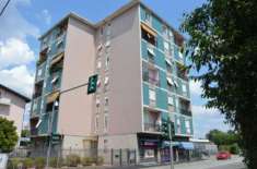 Foto Appartamento di 78 m con 2 locali e box auto in vendita a Gallarate