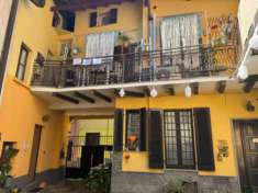 Foto Appartamento di 81 m con 3 locali in vendita a Porto Ceresio