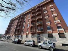 Foto Appartamento di 85 m con 3 locali e box auto in vendita a Alessandria